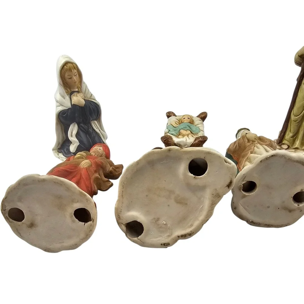 Vintage Porcelain‎ Nativity Set 8 Piece Christmas Holiday Decoration